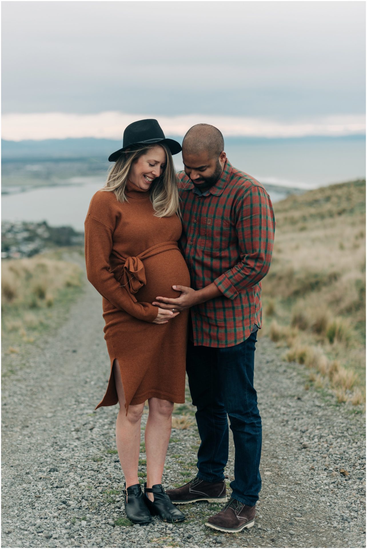 Christchurch-Family-Photographer-maternity-port-hills