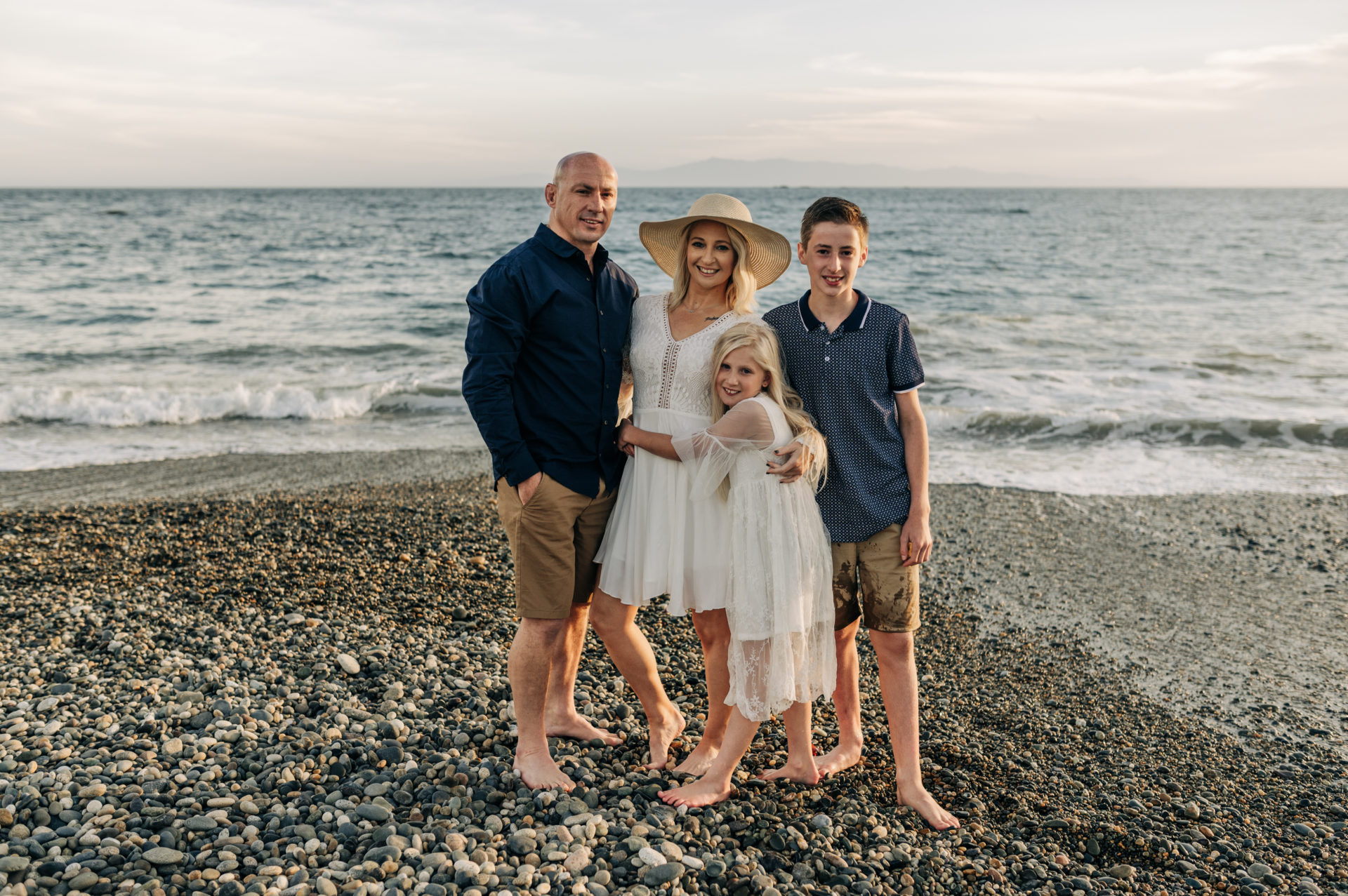 christchurch-family-photographer-sunset-beach-20